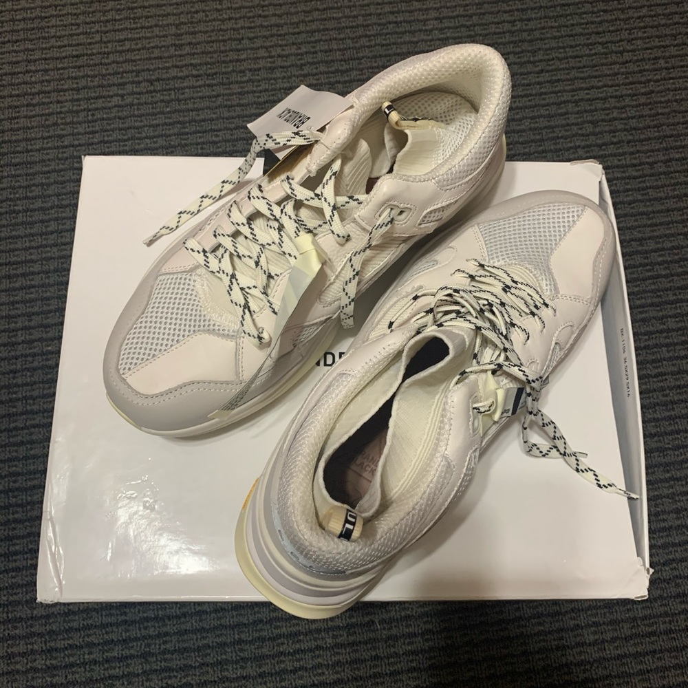 Brandblack saga white